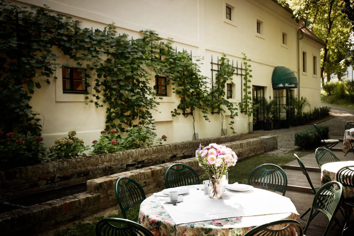 Alter Winzerkeller Bed & Breakfast Kirchberg am Wagram Luaran gambar